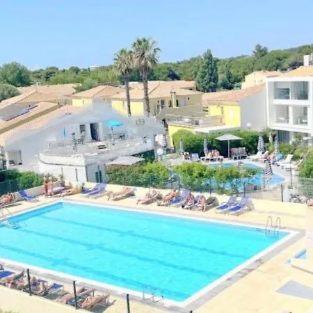 Naturiste Cap D 577 L Horizon Doré